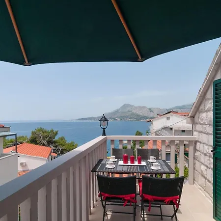 Appartement Gemuetliche In Mit Privatem Balkon *