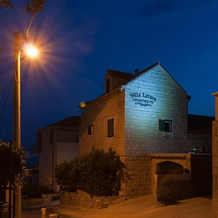 Appartement Gemuetliche In Mit Privatem Balkon Omiš
