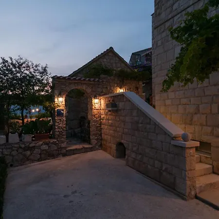 Gemuetliche In Mit Privatem Balkon Appartement *